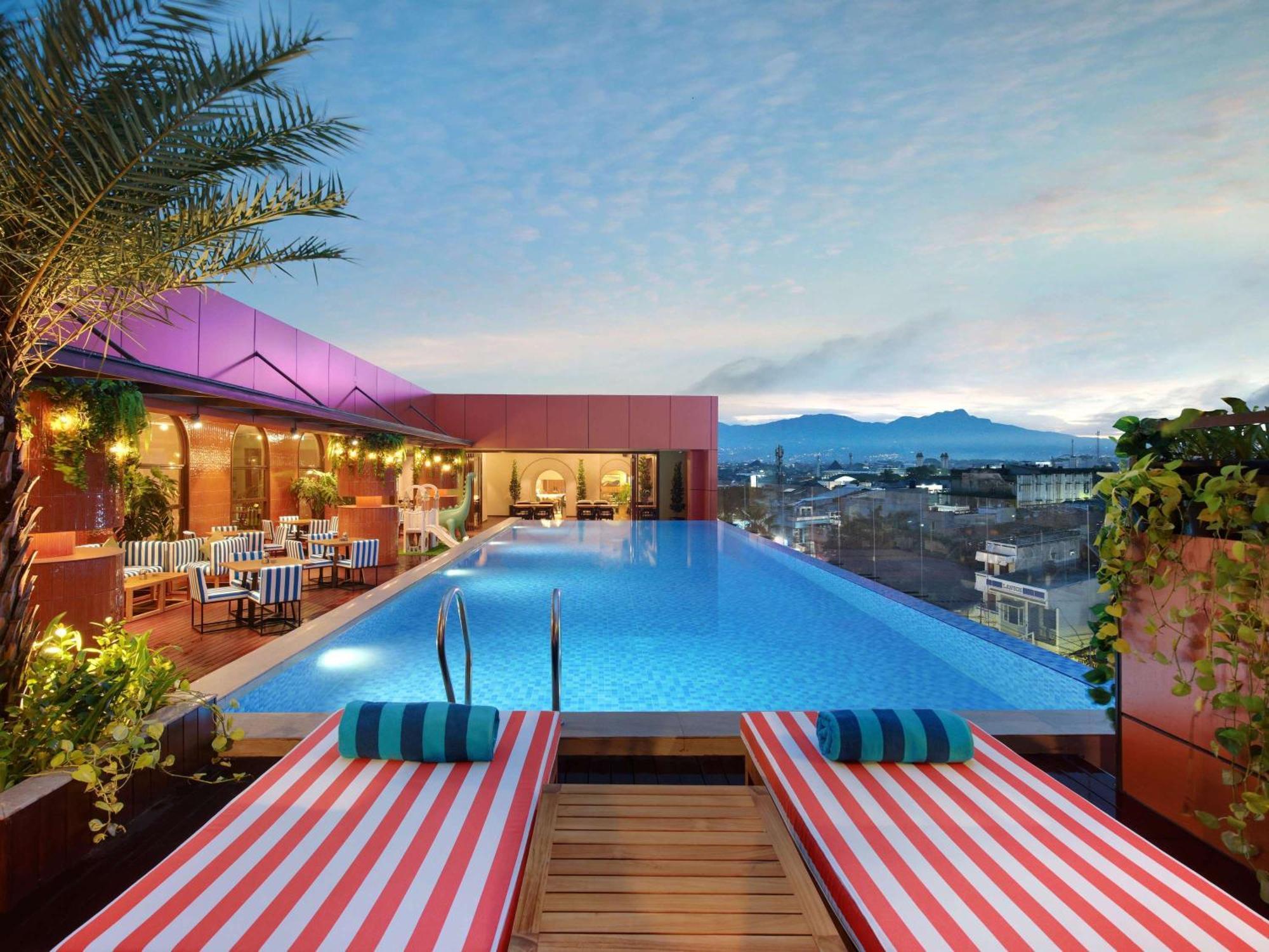Mercure Garut City Center Exterior foto